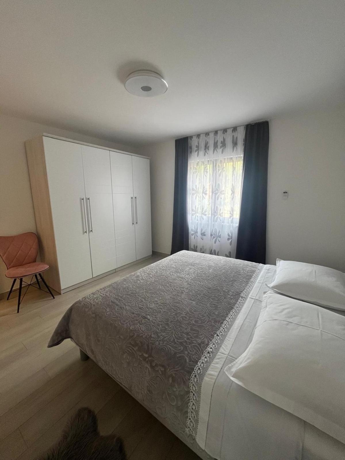 Apartman Tessa Vela Luka Exterior photo